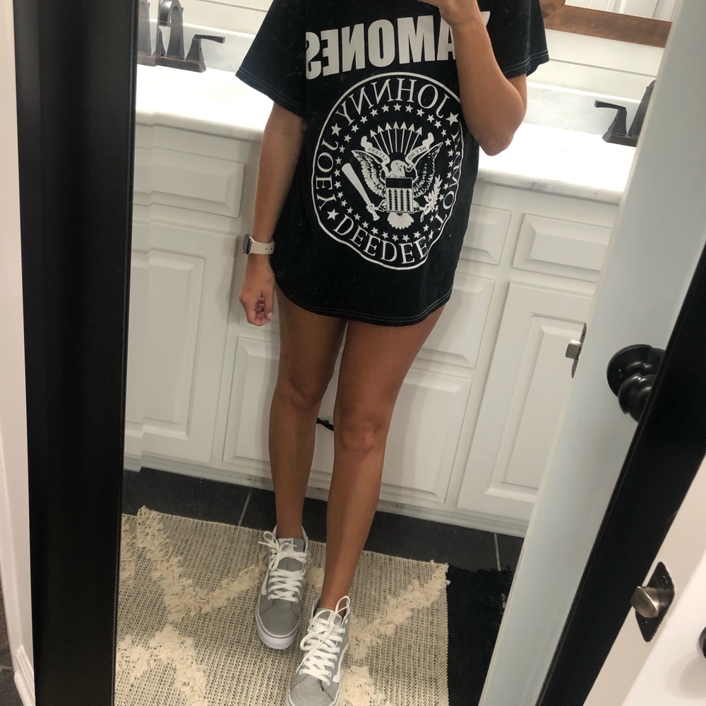 Women’s high-top gray vans size 6